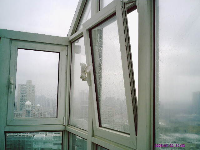 铝合金窗